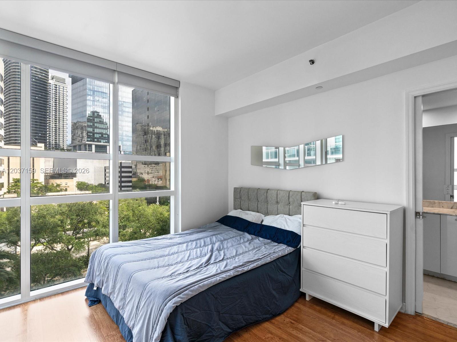 950 Brickell Bay Dr # 501