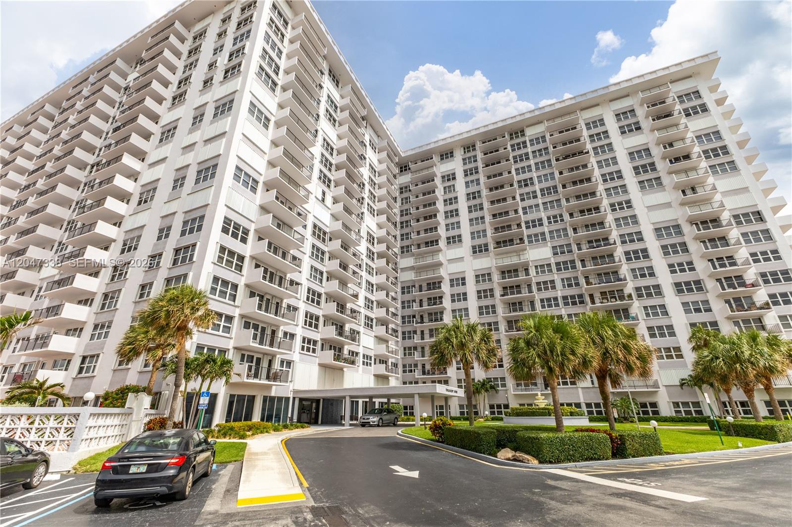 405 N Ocean Blvd # 117