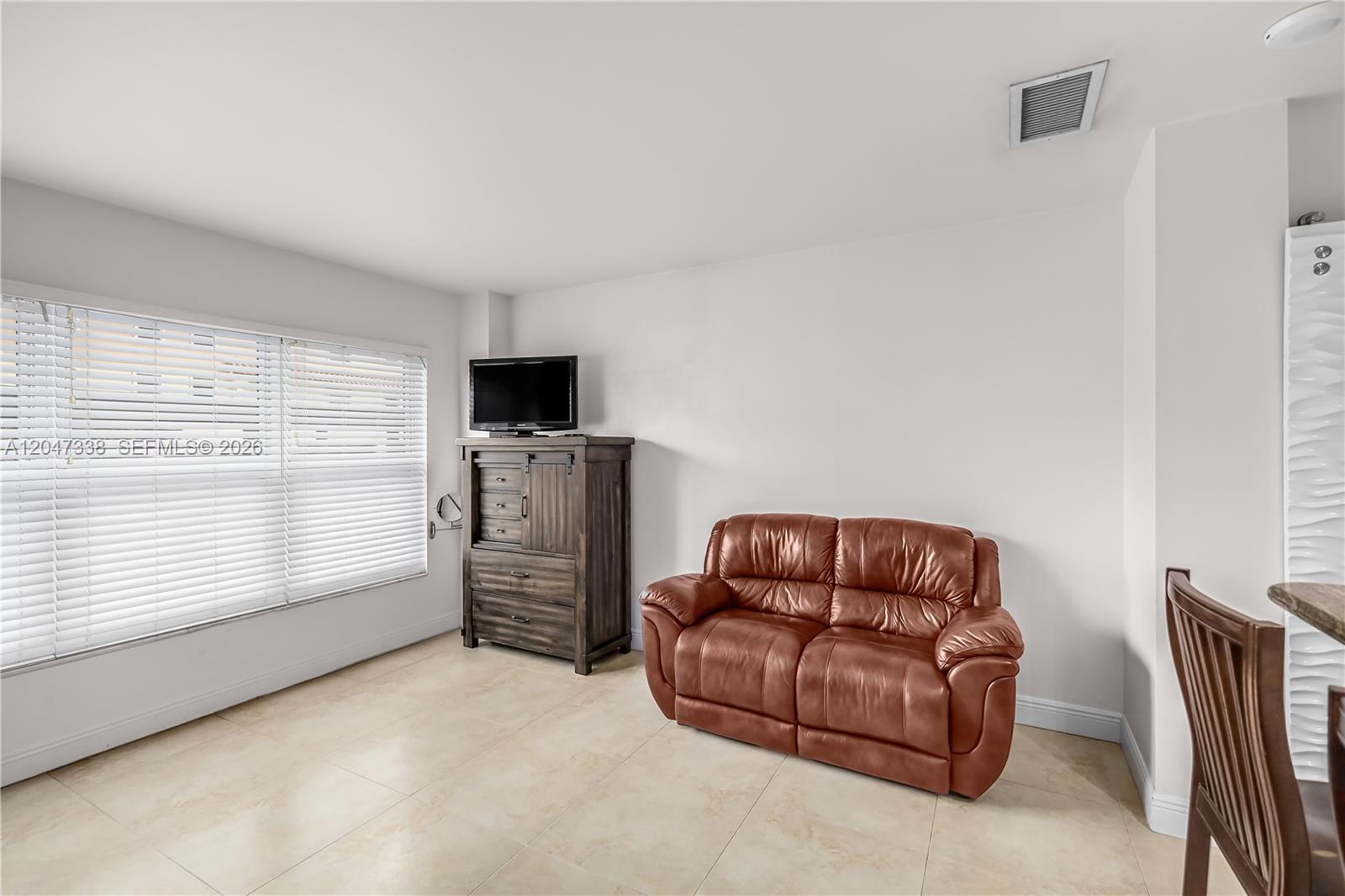 405 N Ocean Blvd # 117