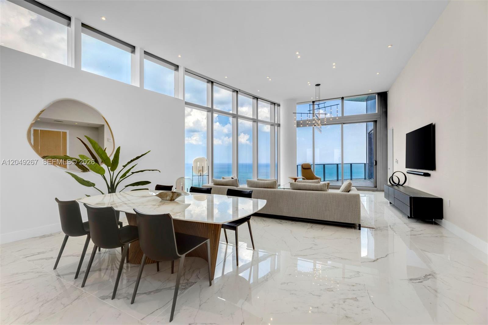 15701 Collins Ave # 4701