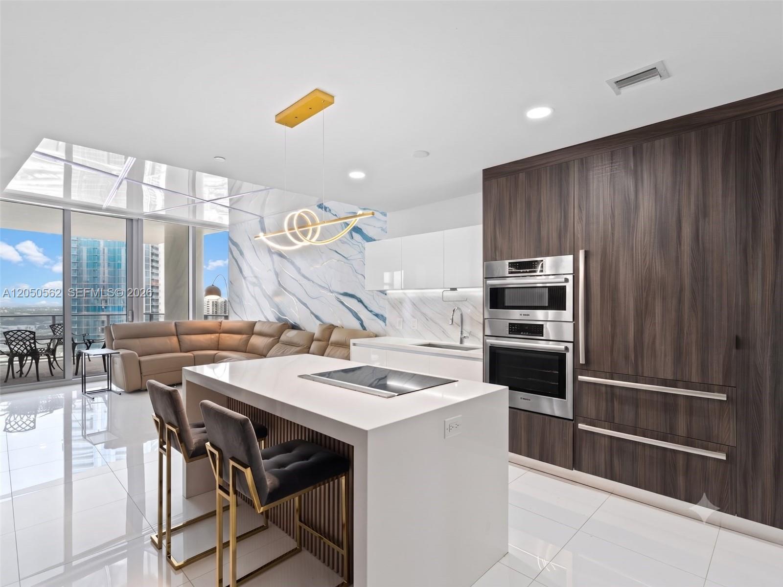 851 NE 1st Ave # 3000