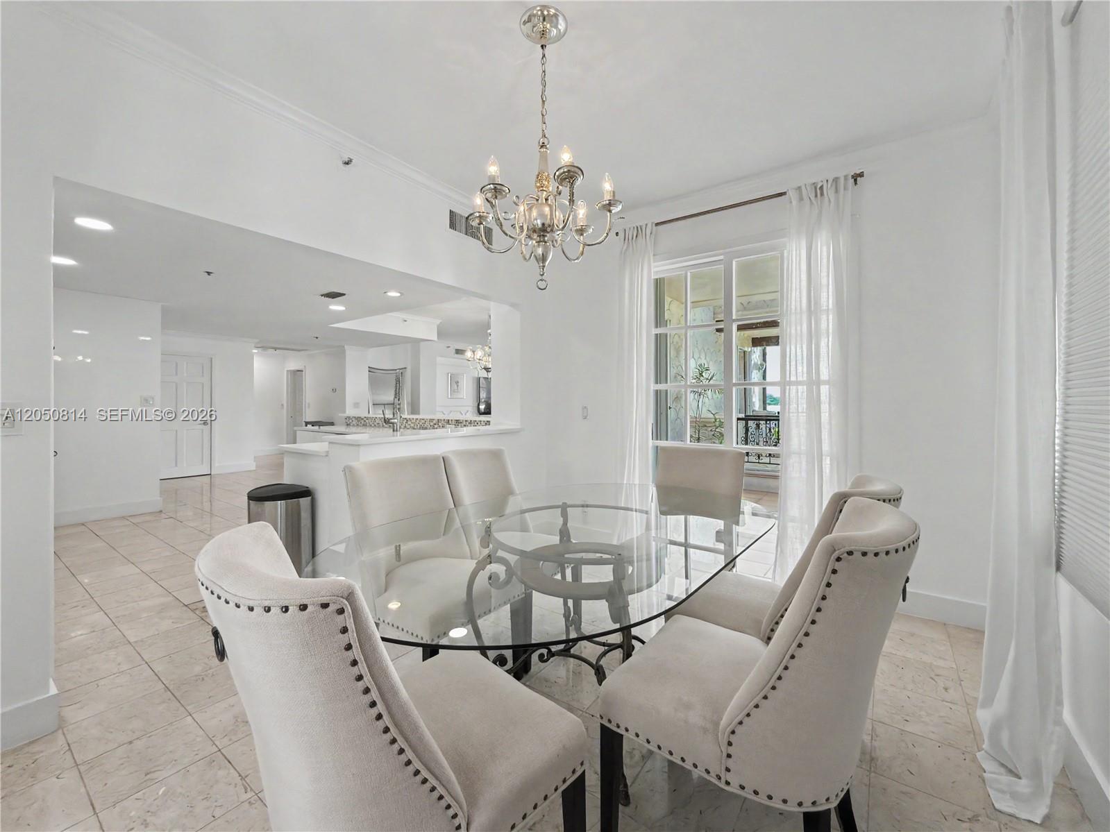 2124 Fisher Island Dr # 2124