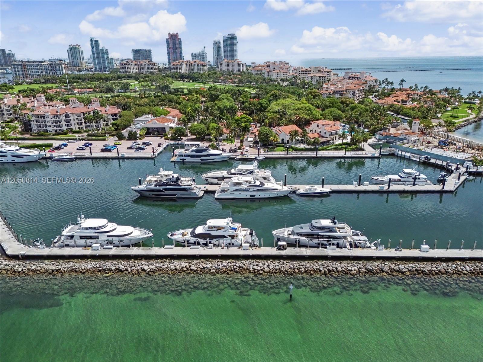 2124 Fisher Island Dr # 2124