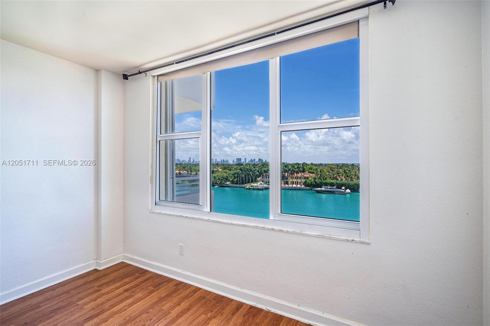 5600 Collins Ave # 7J