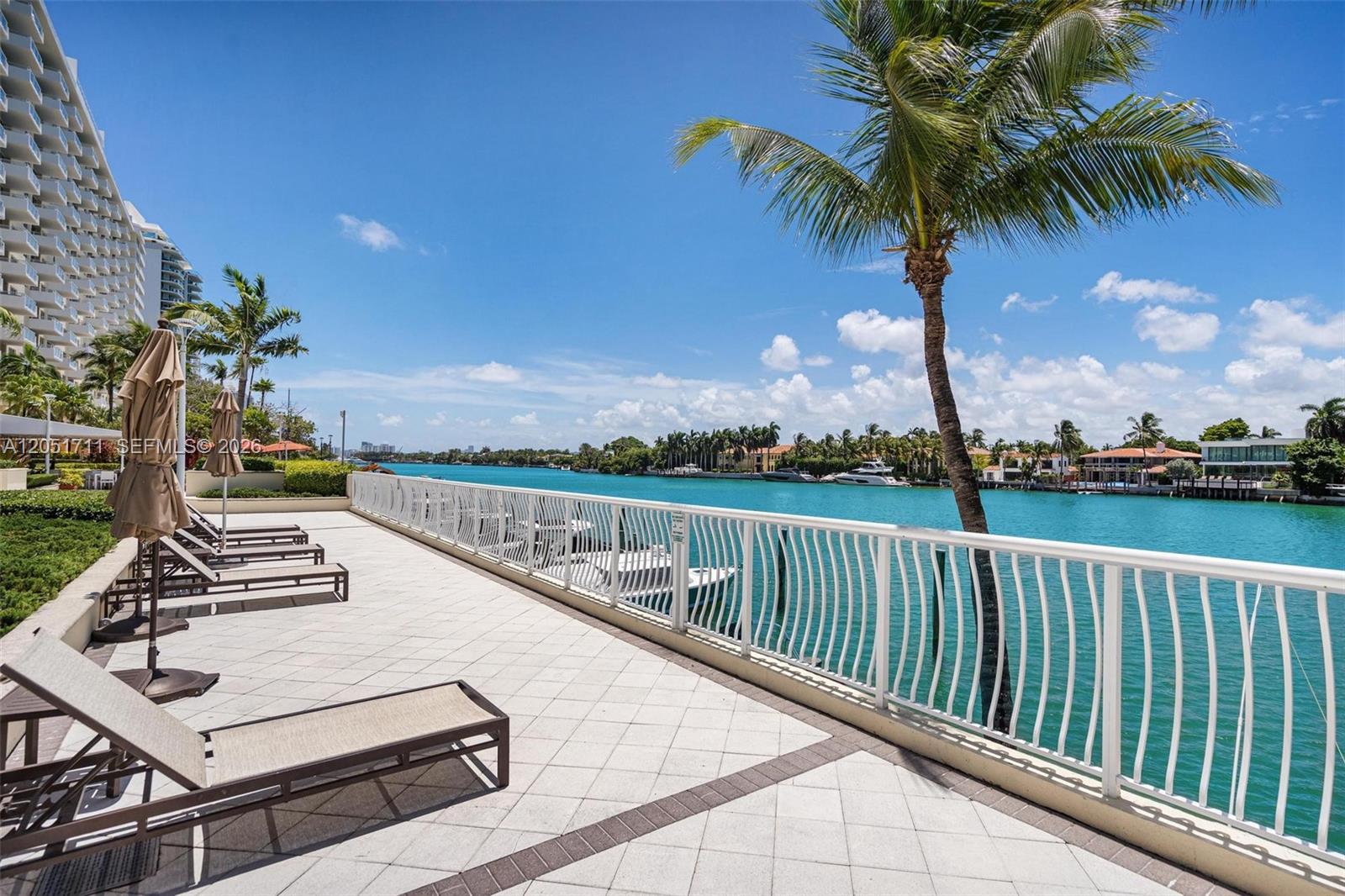 5600 Collins Ave # 7J