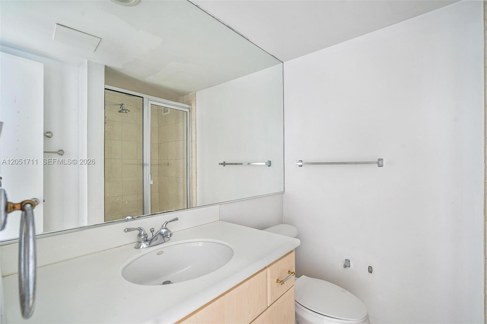 5600 Collins Ave # 7J