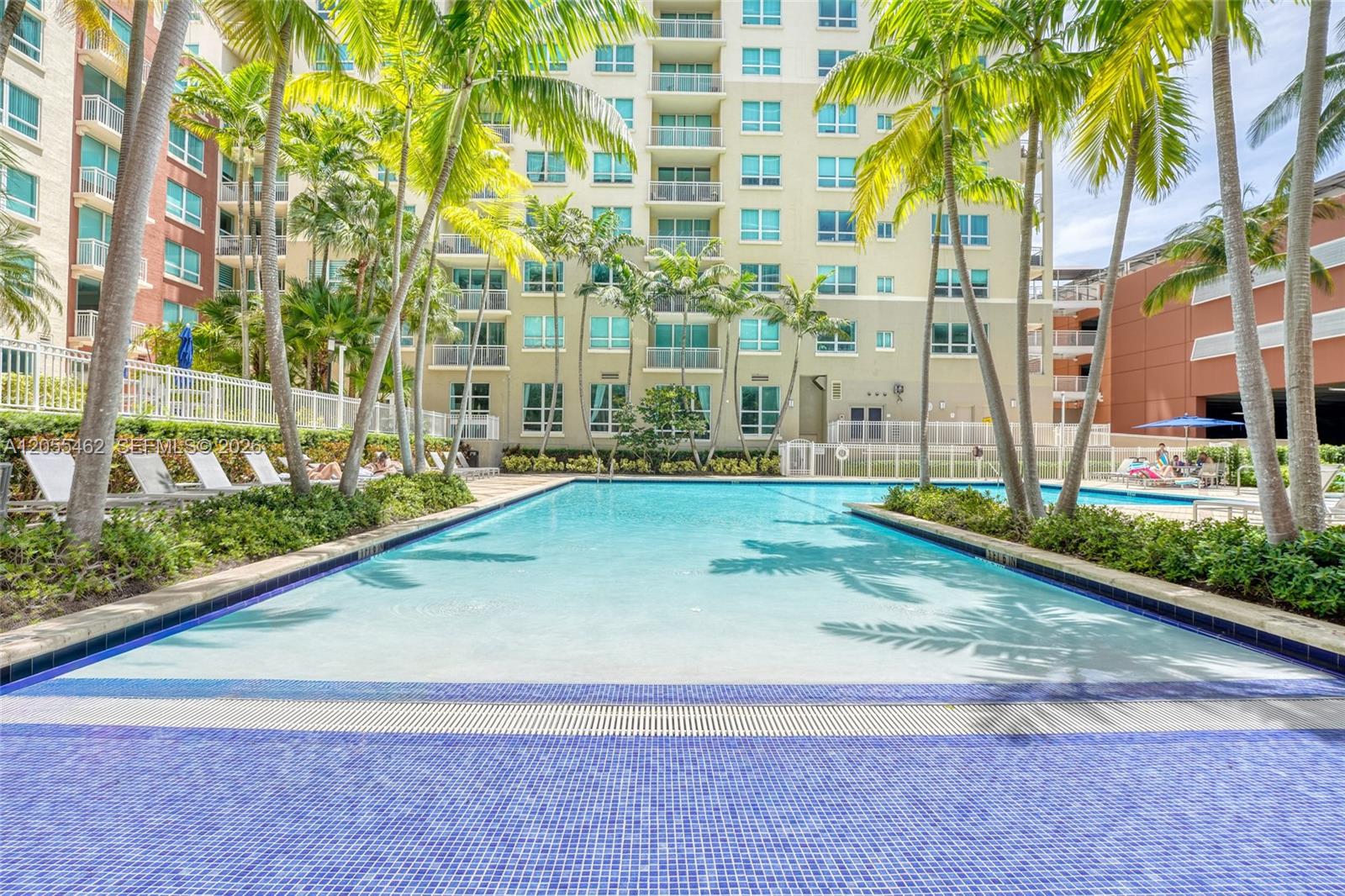 2001 Biscayne Blvd # 2414