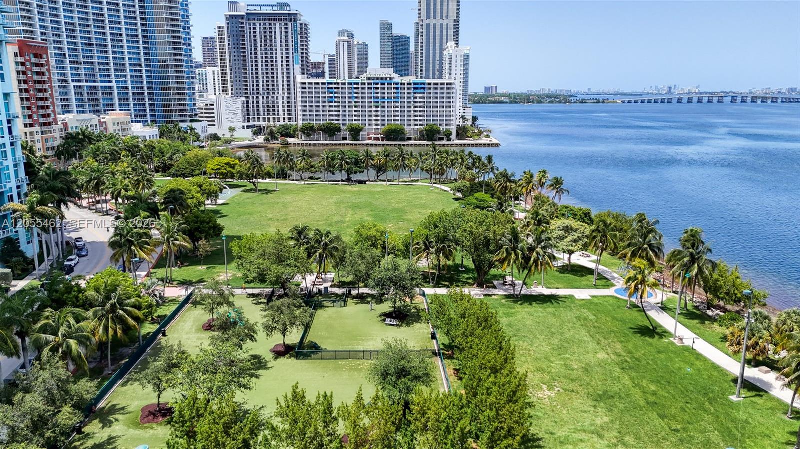 2001 Biscayne Blvd # 2414