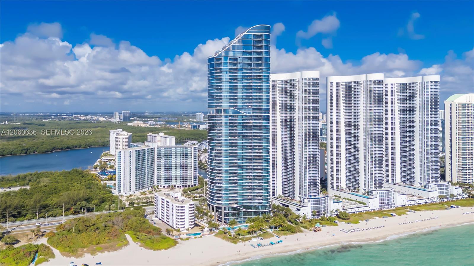 15701 Collins Ave # 4701