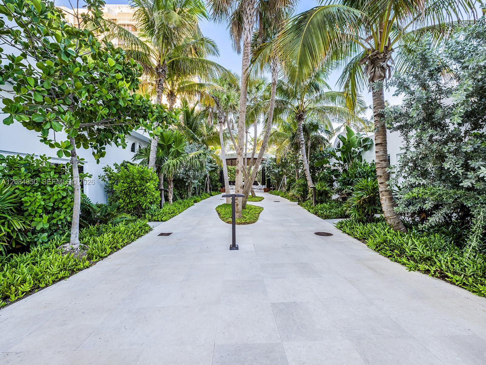 6365 Collins Ave # 1911