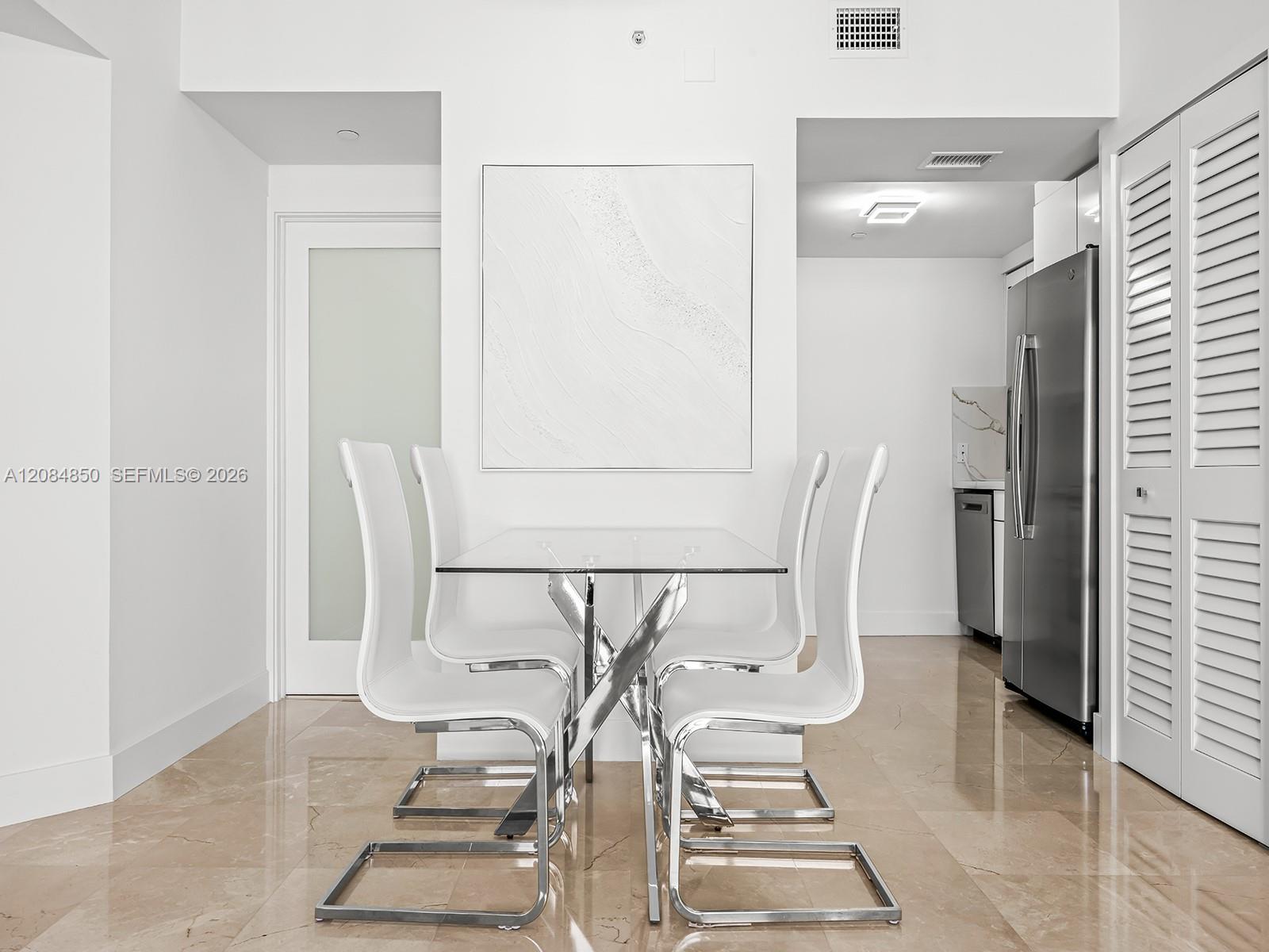 6365 Collins Ave # 1911