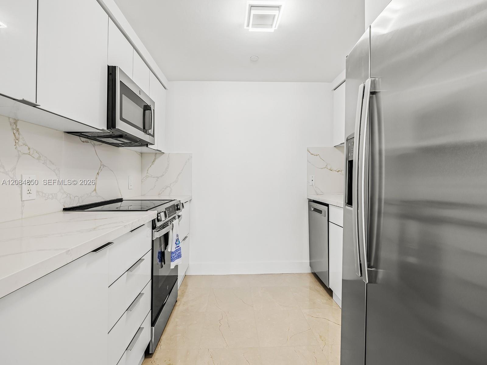 6365 Collins Ave # 1911