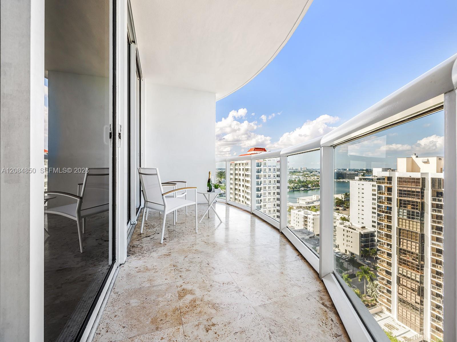 6365 Collins Ave # 1911