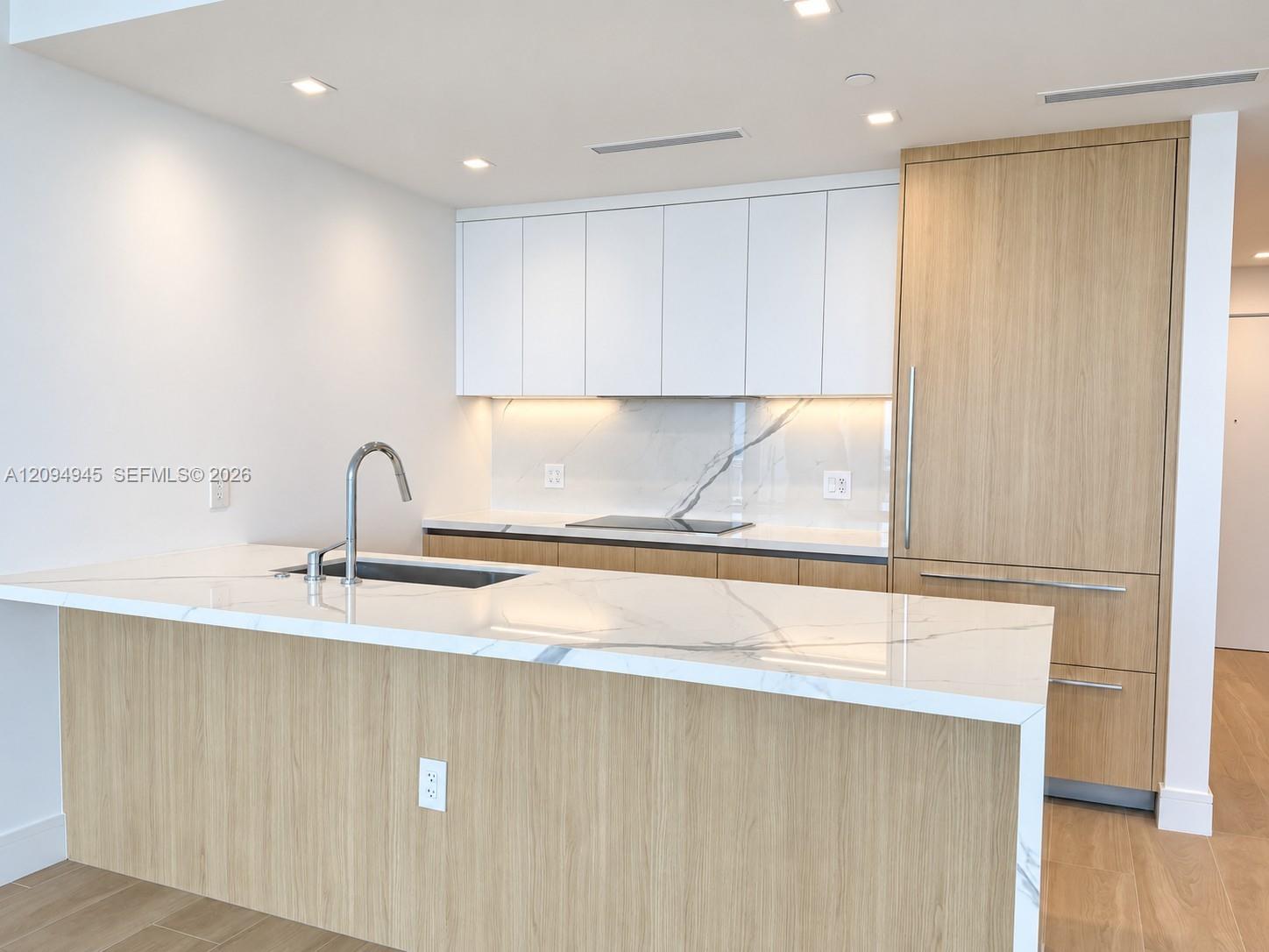 2411 Laguna Circle # 802