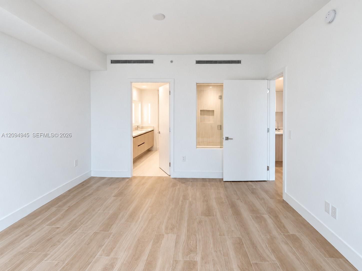 2411 Laguna Circle # 802