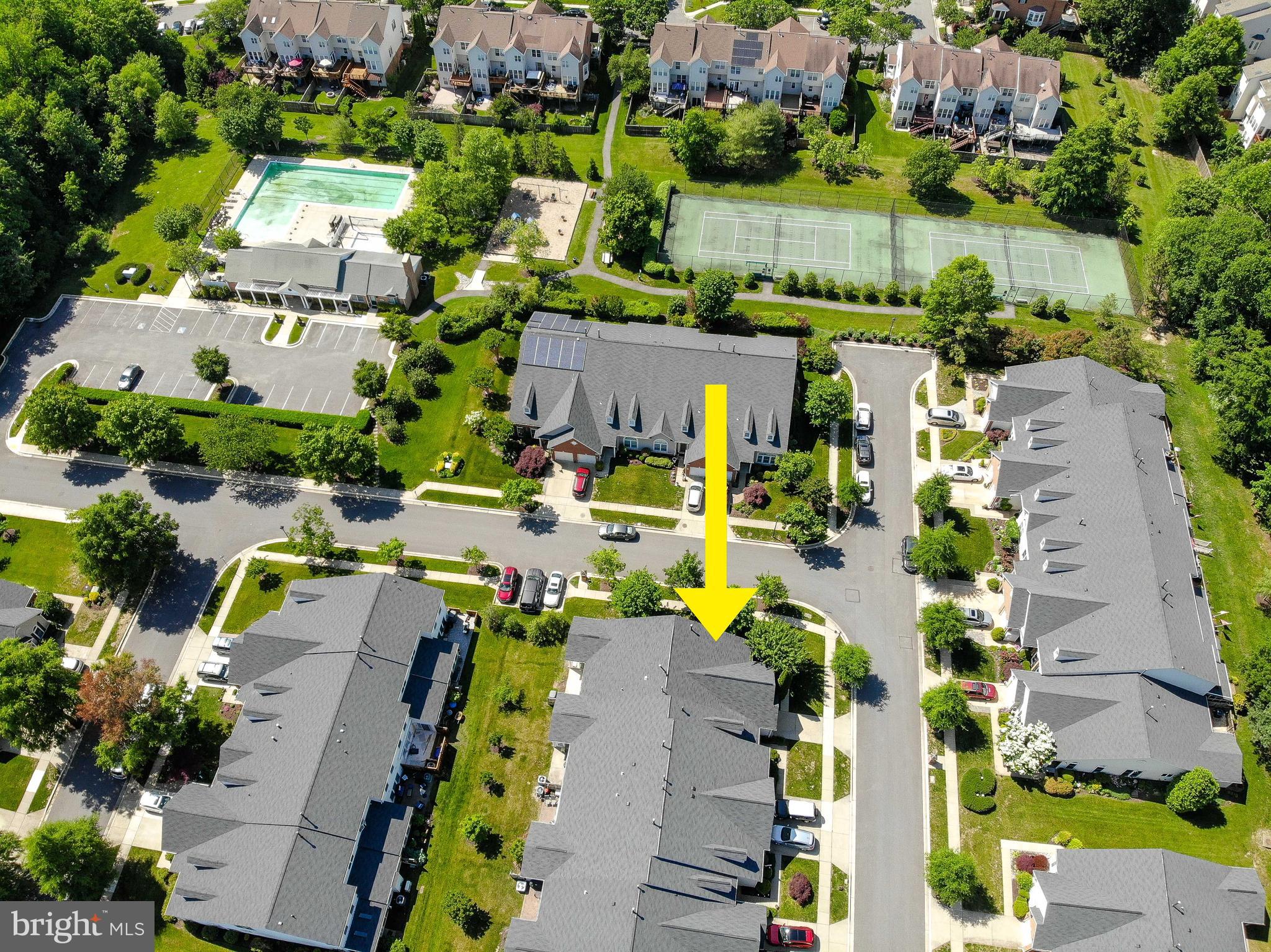 306 COLONY POINT PLACE