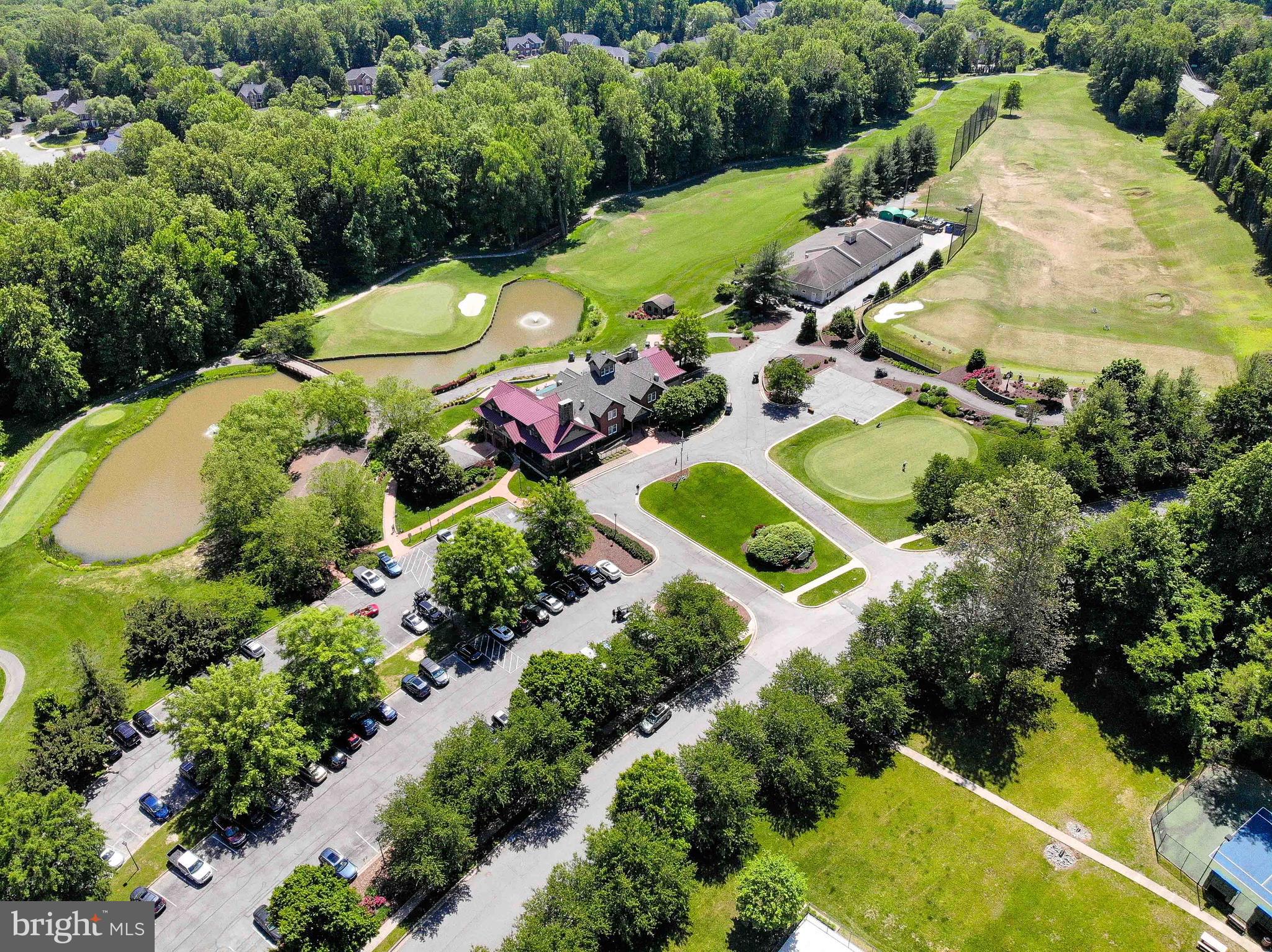 306 COLONY POINT PLACE