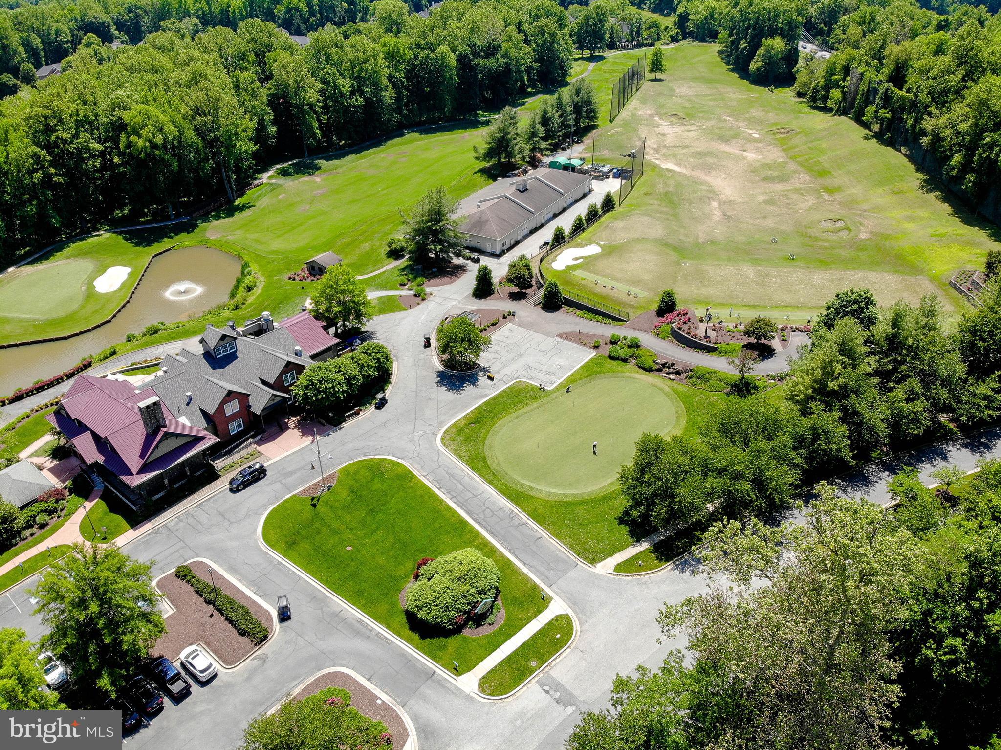 306 COLONY POINT PLACE