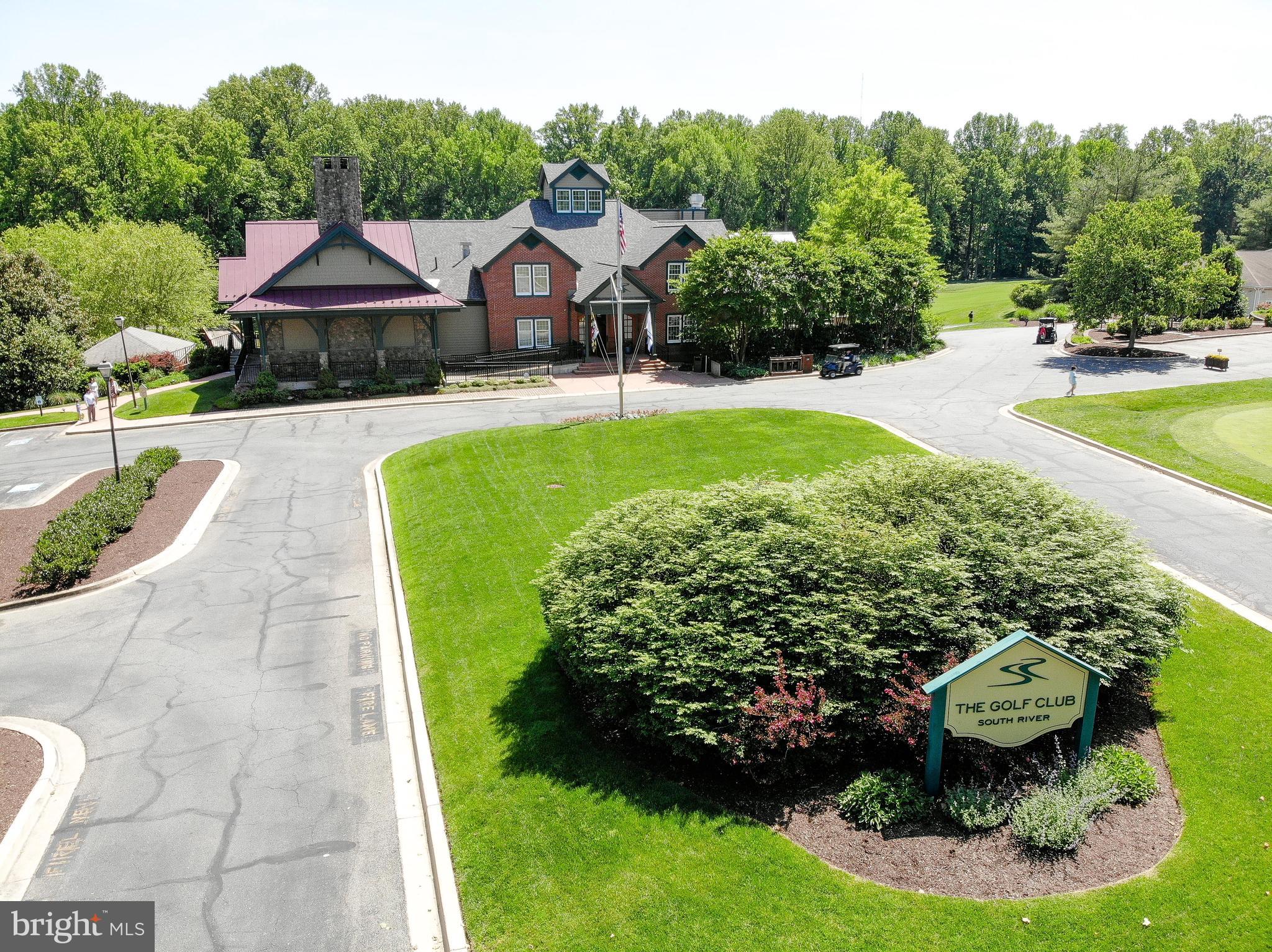 306 COLONY POINT PLACE