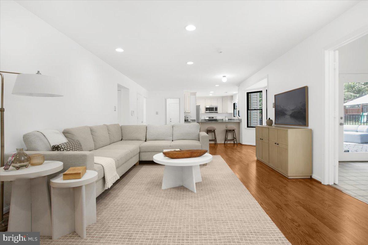 1022 NEW DAWN LANE