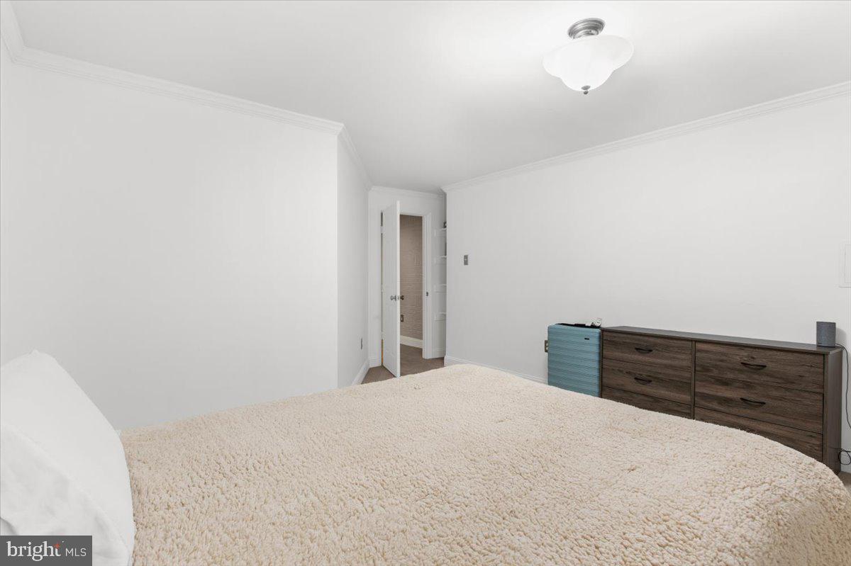 1022 NEW DAWN LANE
