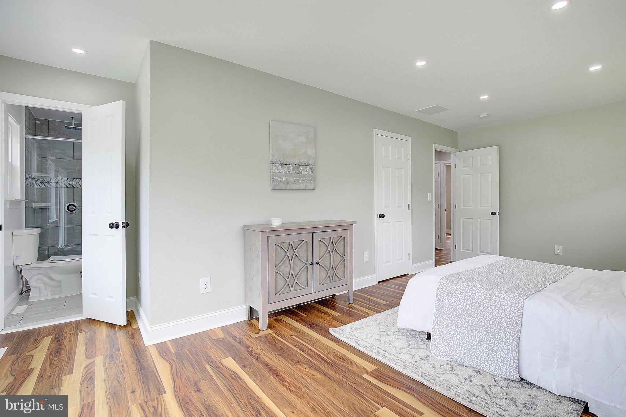 510 CORBIN PARKWAY