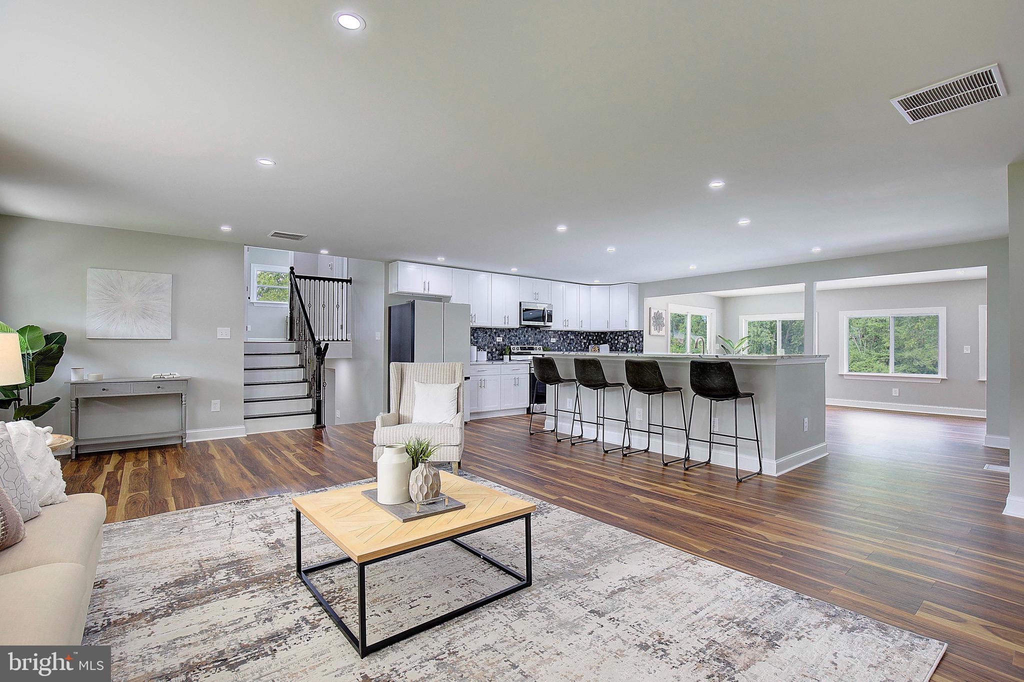 510 CORBIN PARKWAY
