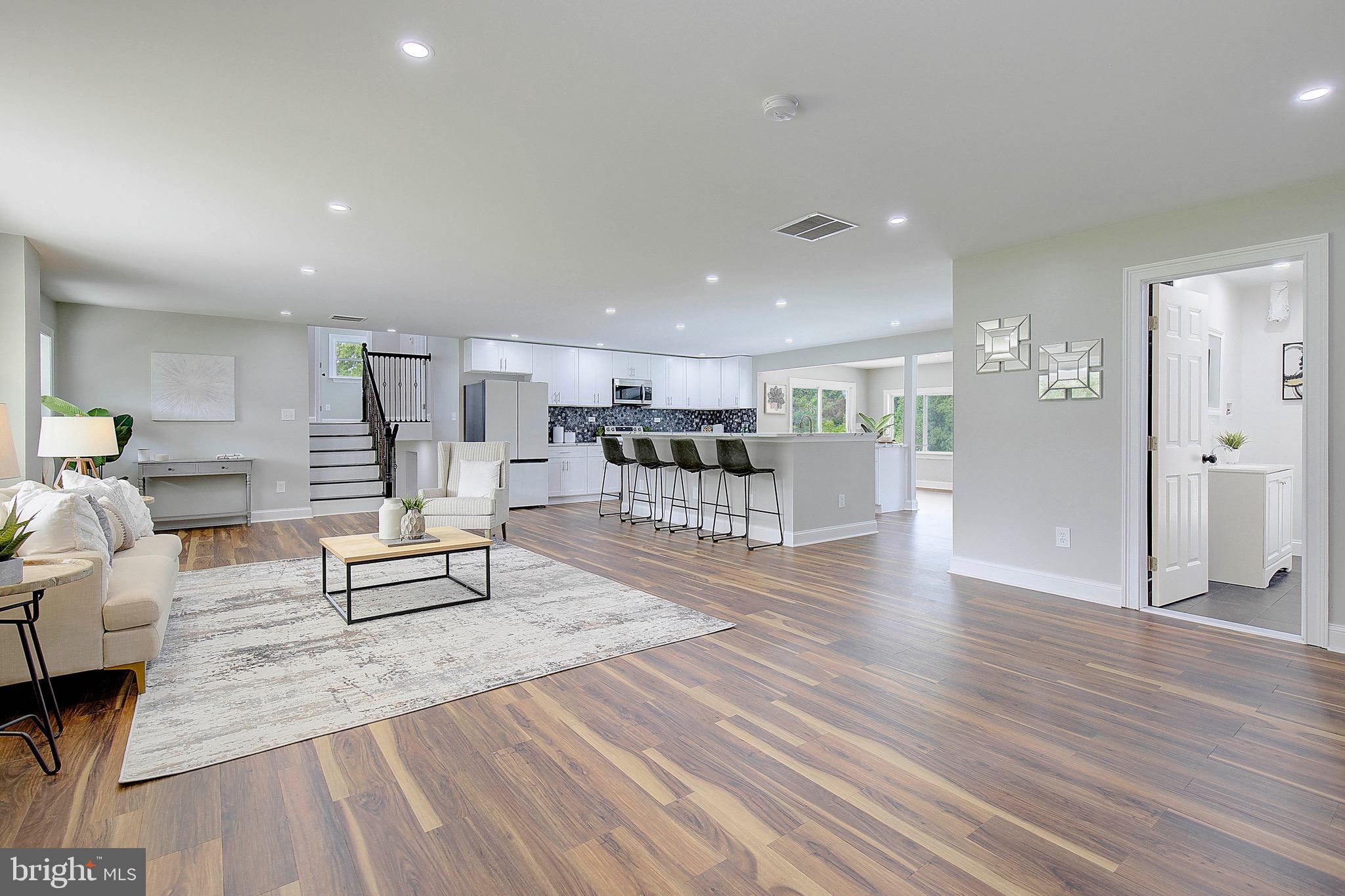 510 CORBIN PARKWAY
