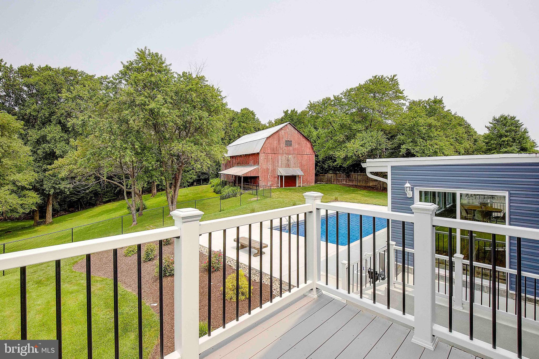 510 CORBIN PARKWAY