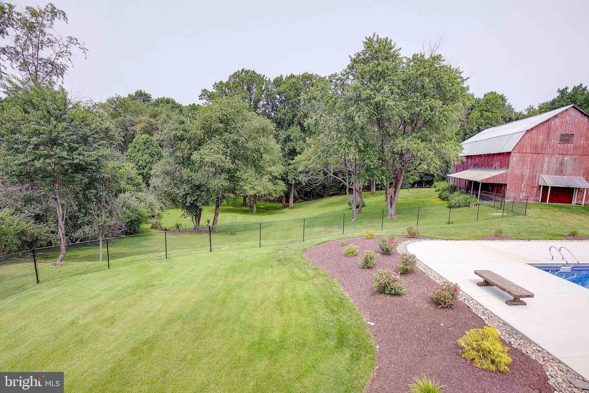 510 CORBIN PARKWAY