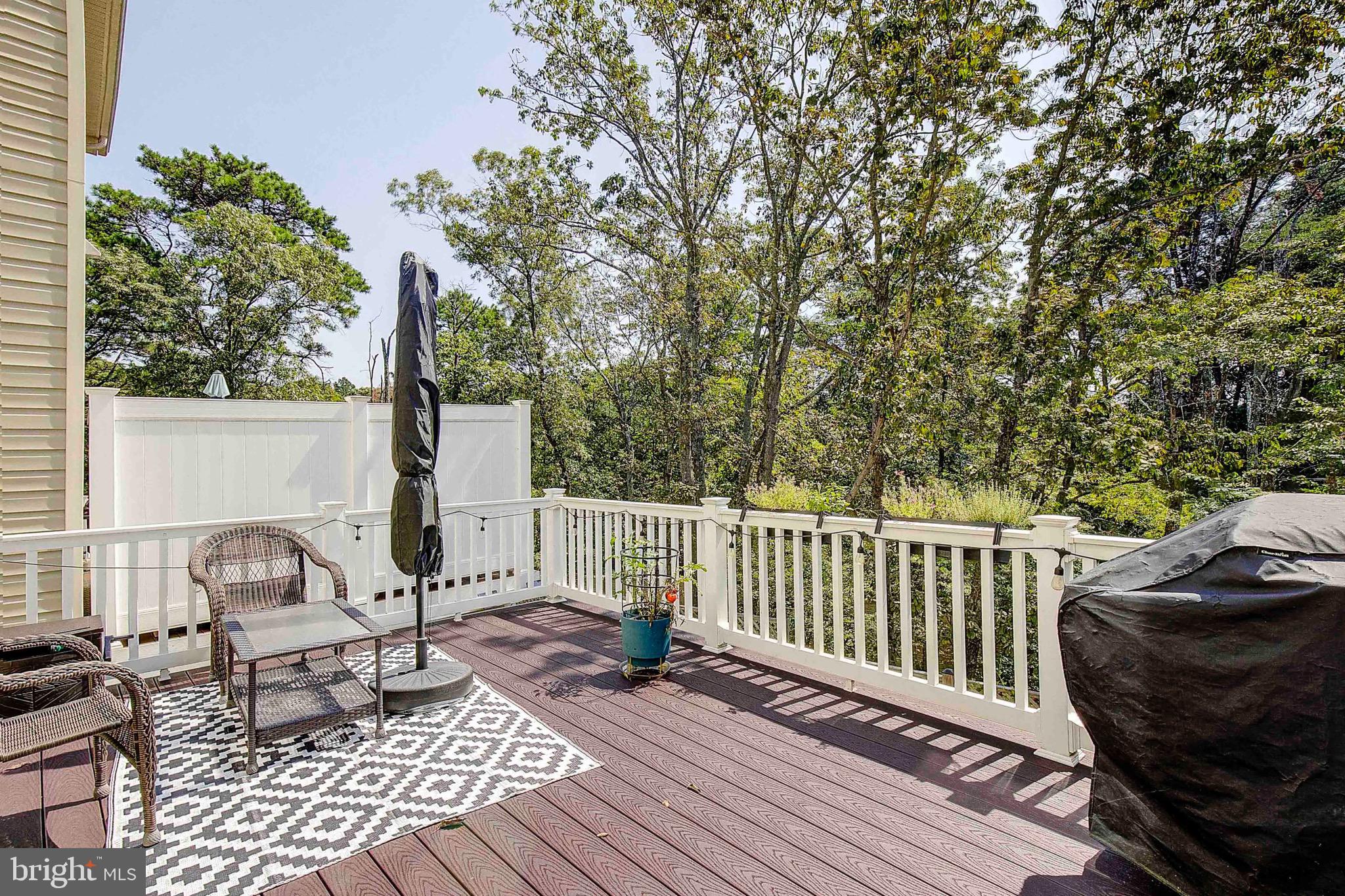 621 CLEAR BLUE LANE