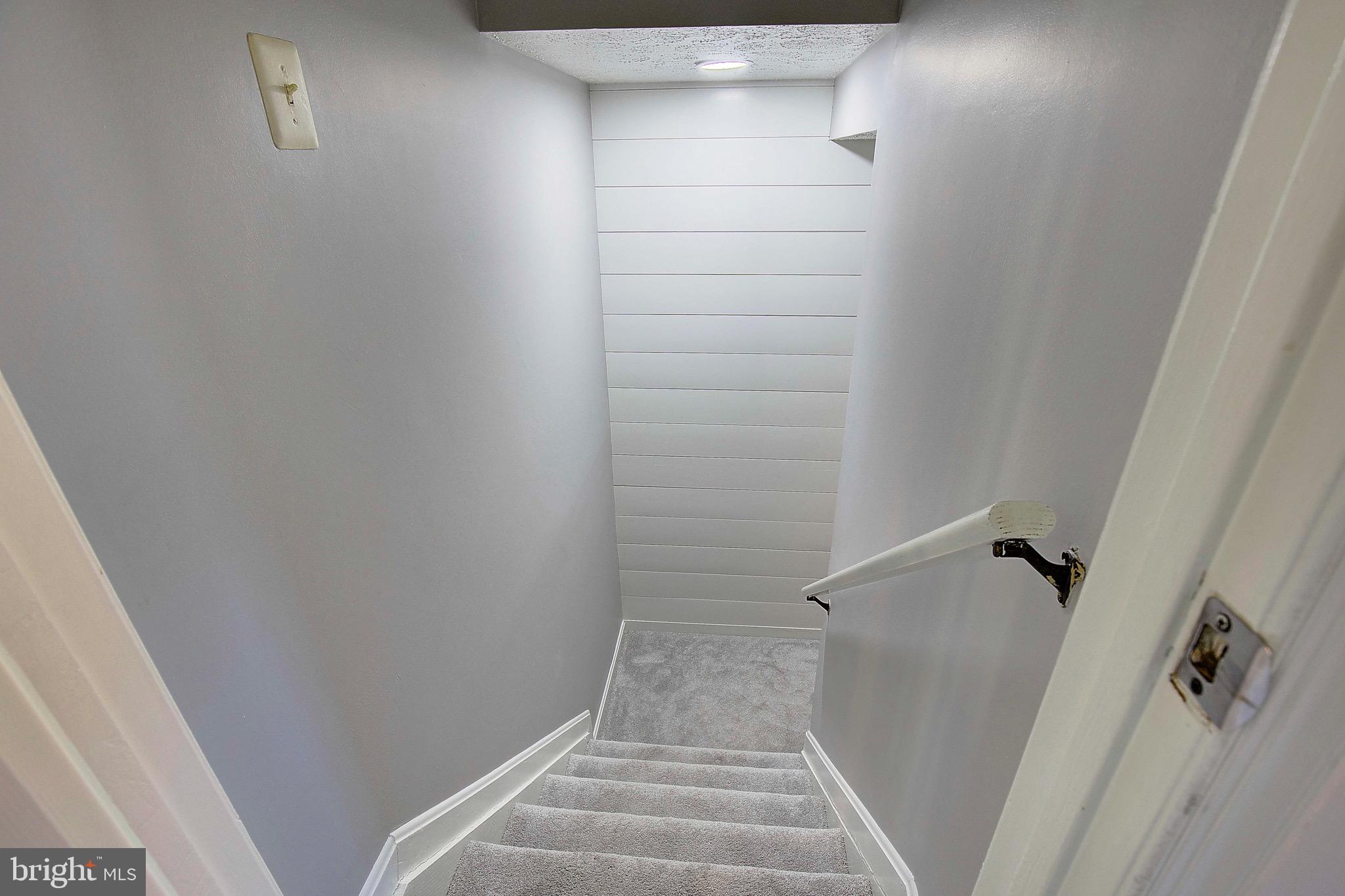 511 Realm COURT E