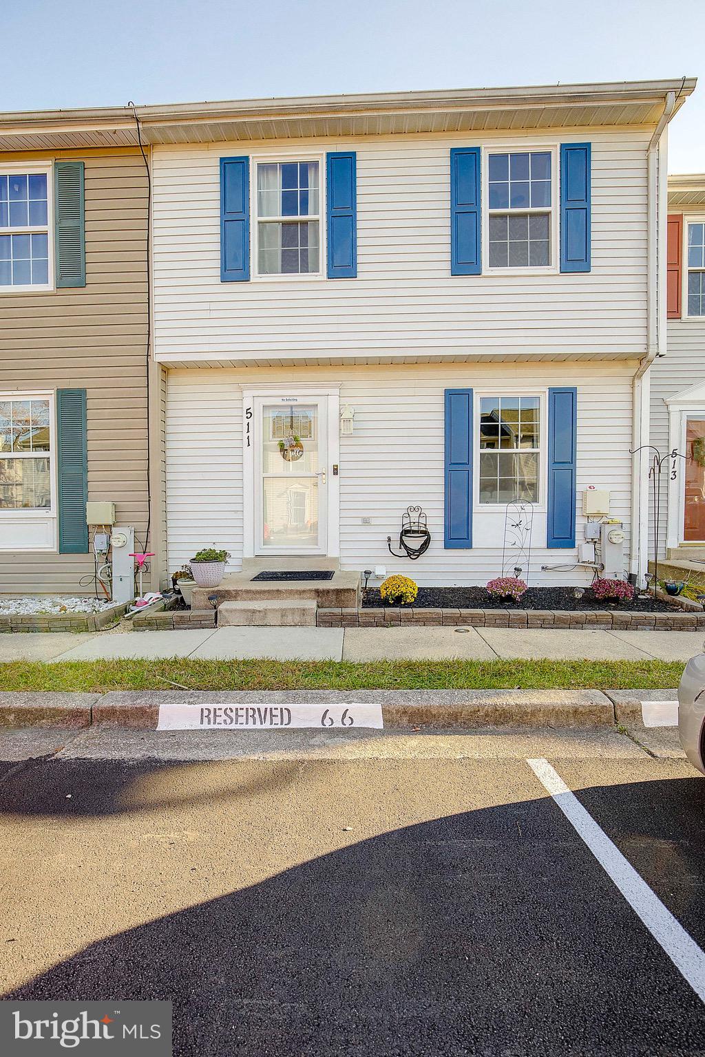 511 Realm COURT E