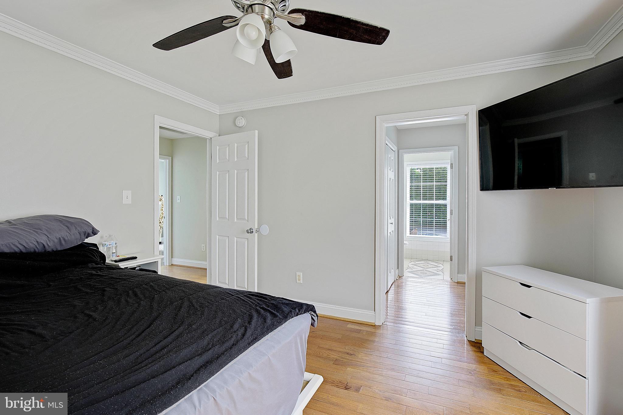 8210 Fort Smallwood Rd