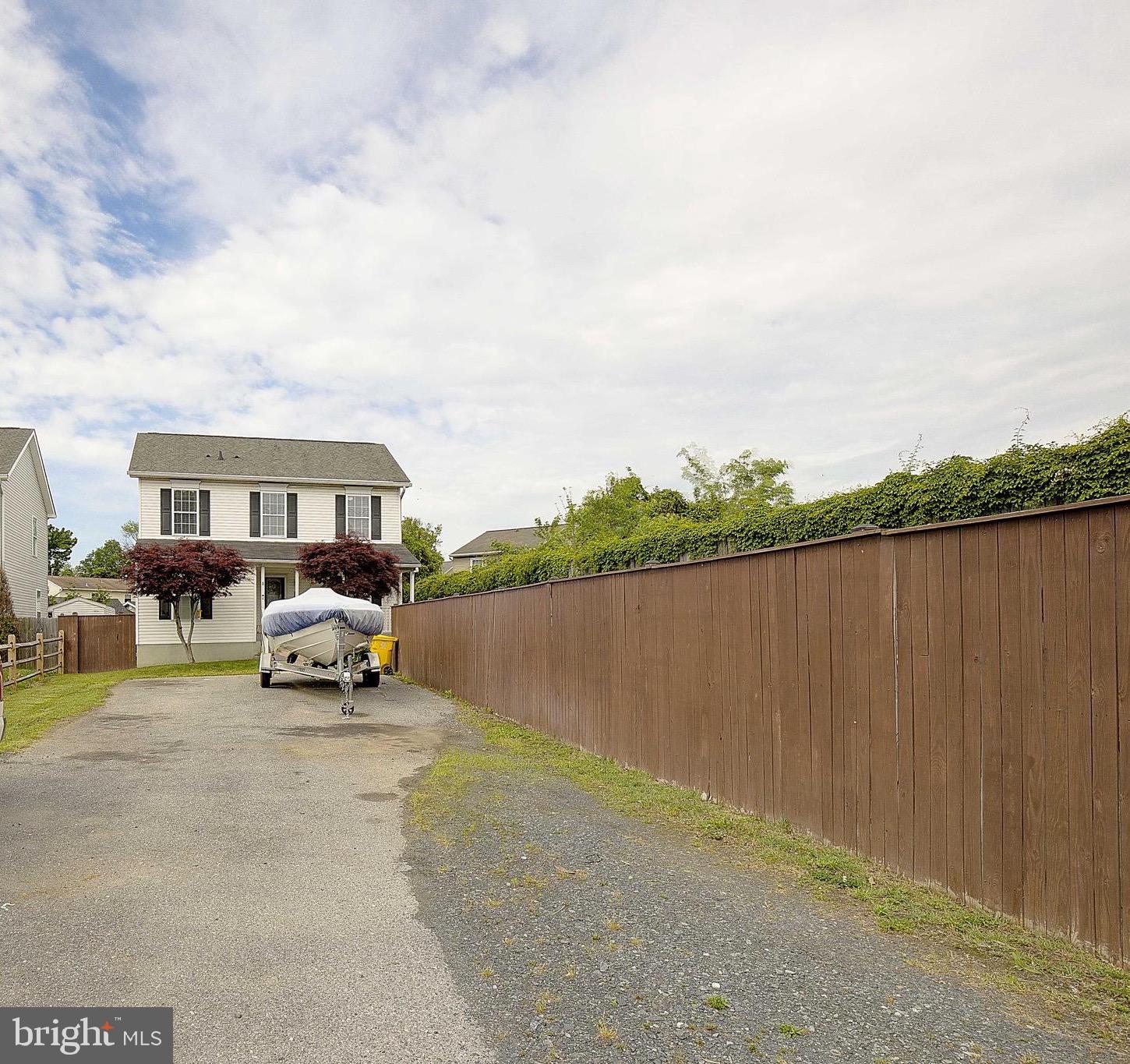 8210 Fort Smallwood Rd