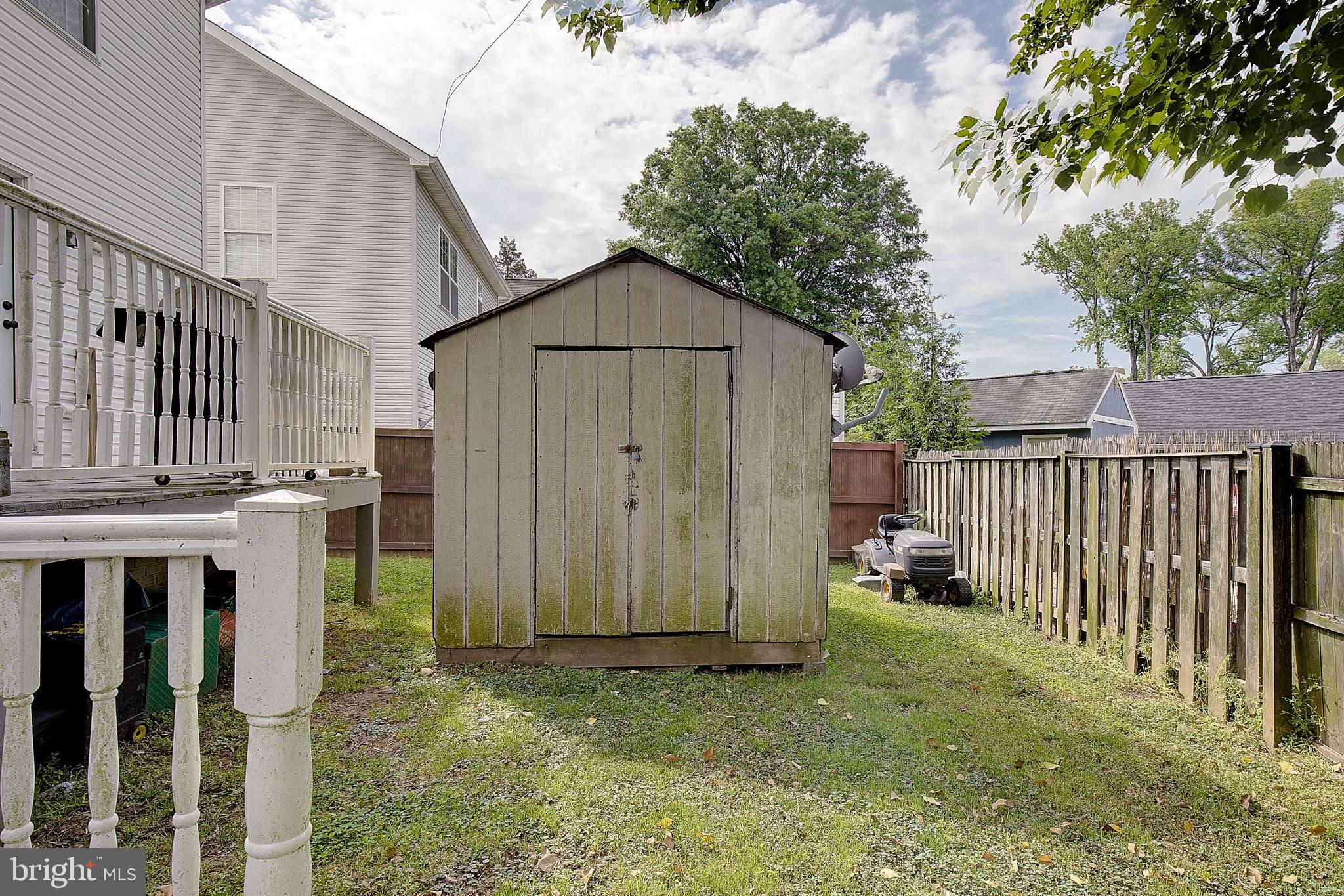 8210 Fort Smallwood Rd