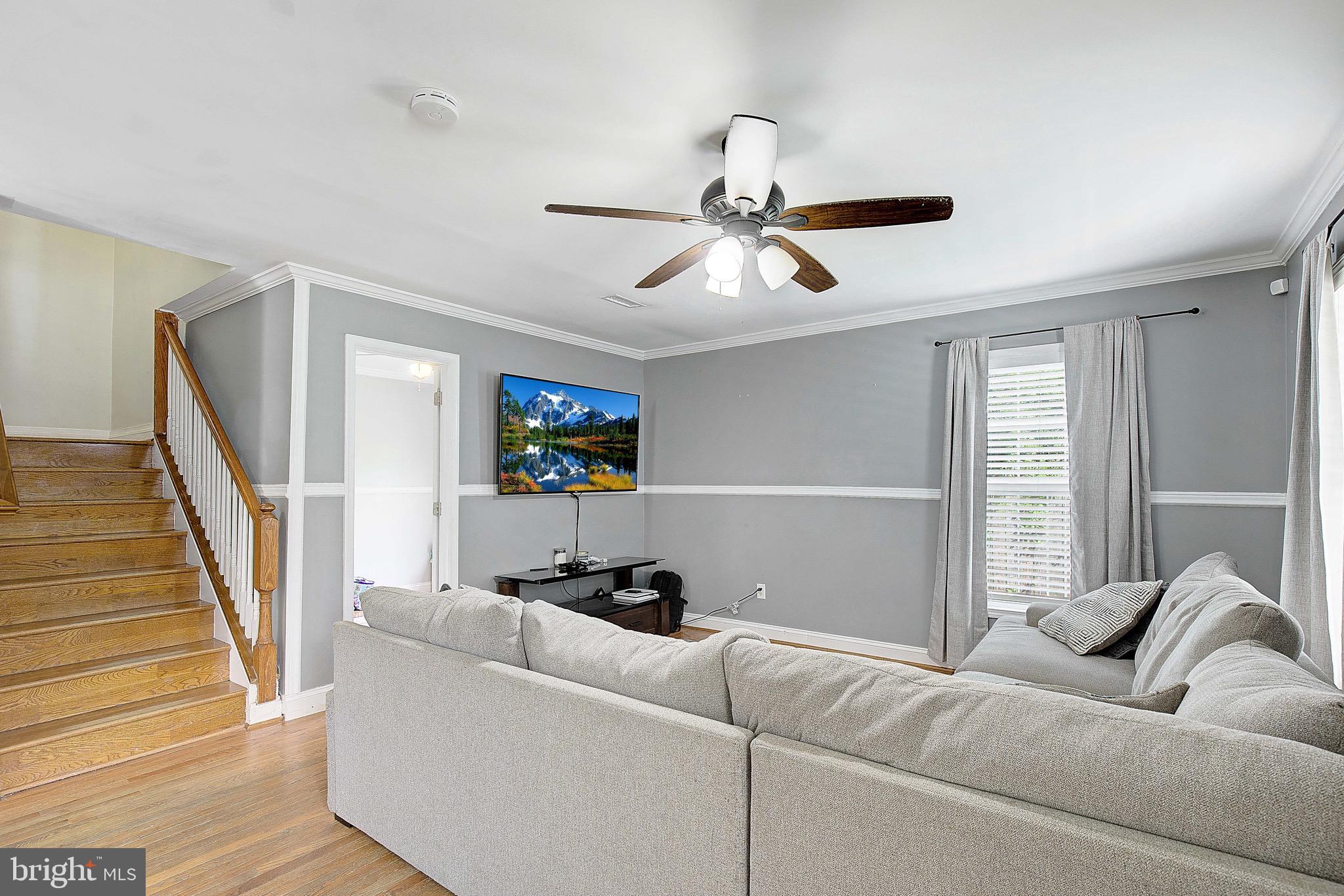 8210 Fort Smallwood Rd