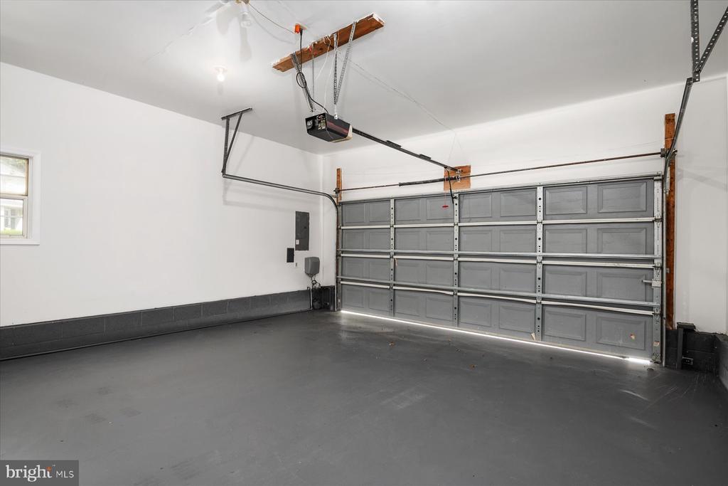 3101 Ervin Ct
