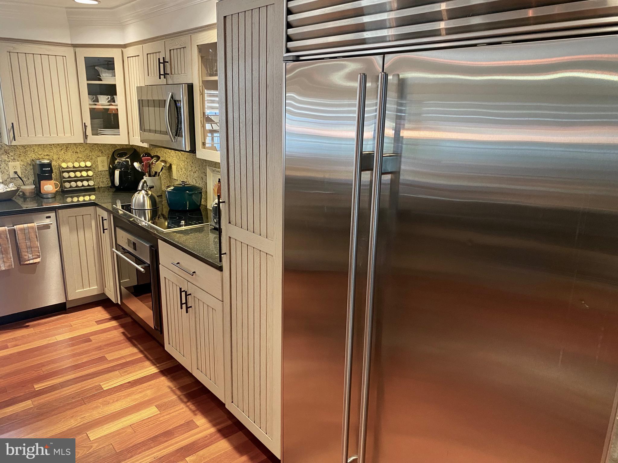 335 Dubois Rd