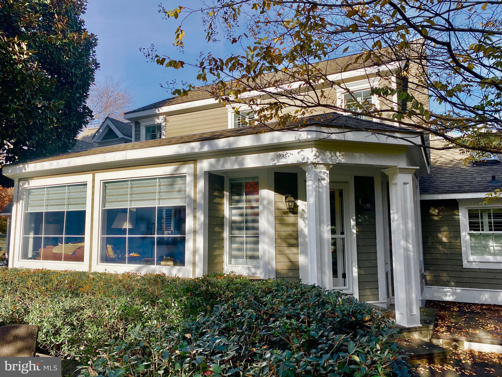 335 Dubois Rd