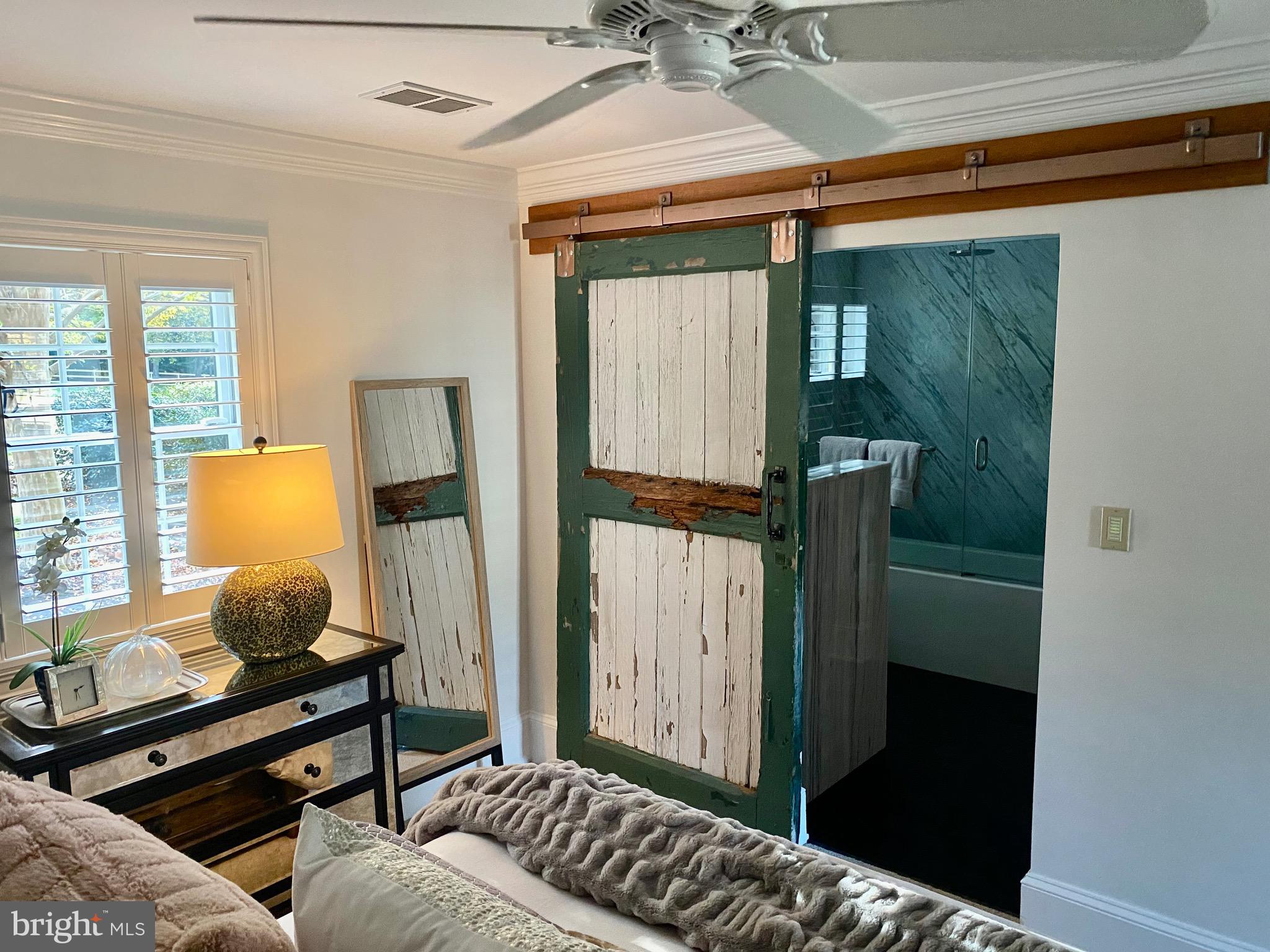 335 Dubois Rd