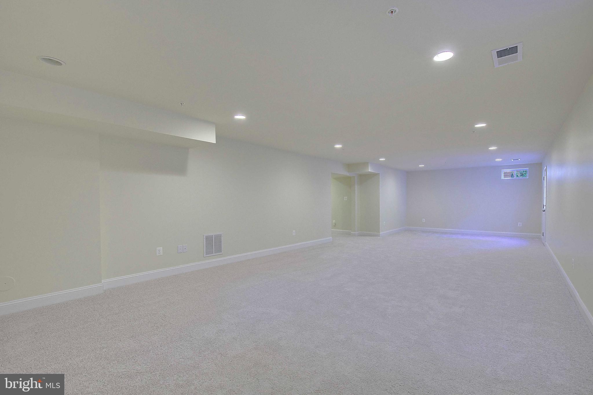 710 Highland Meadows Dr