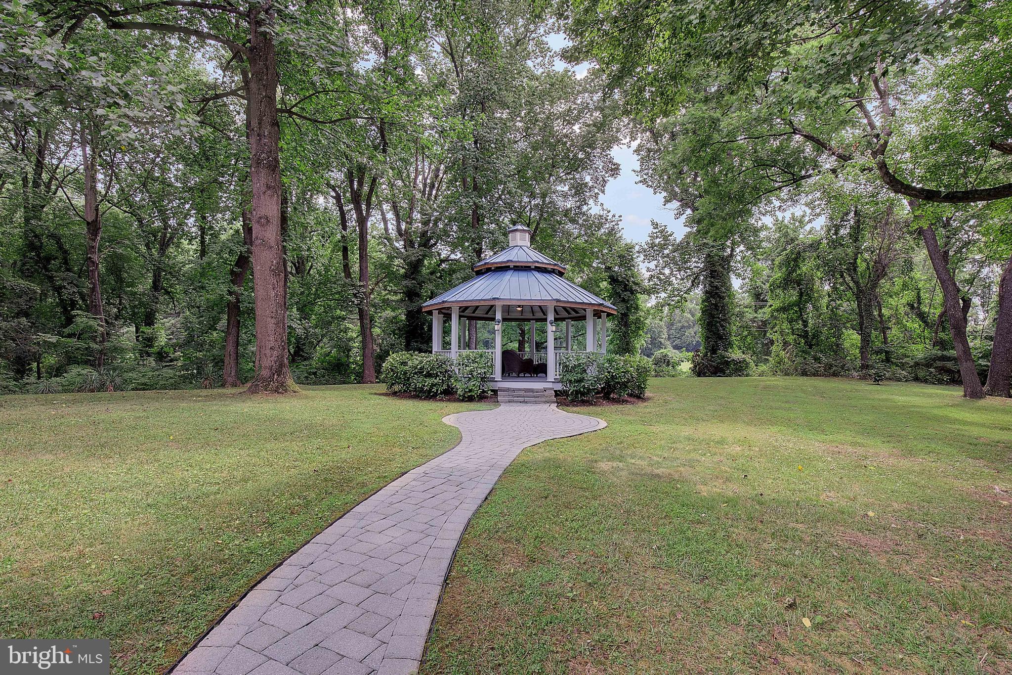 1378 Little Joyce Ln