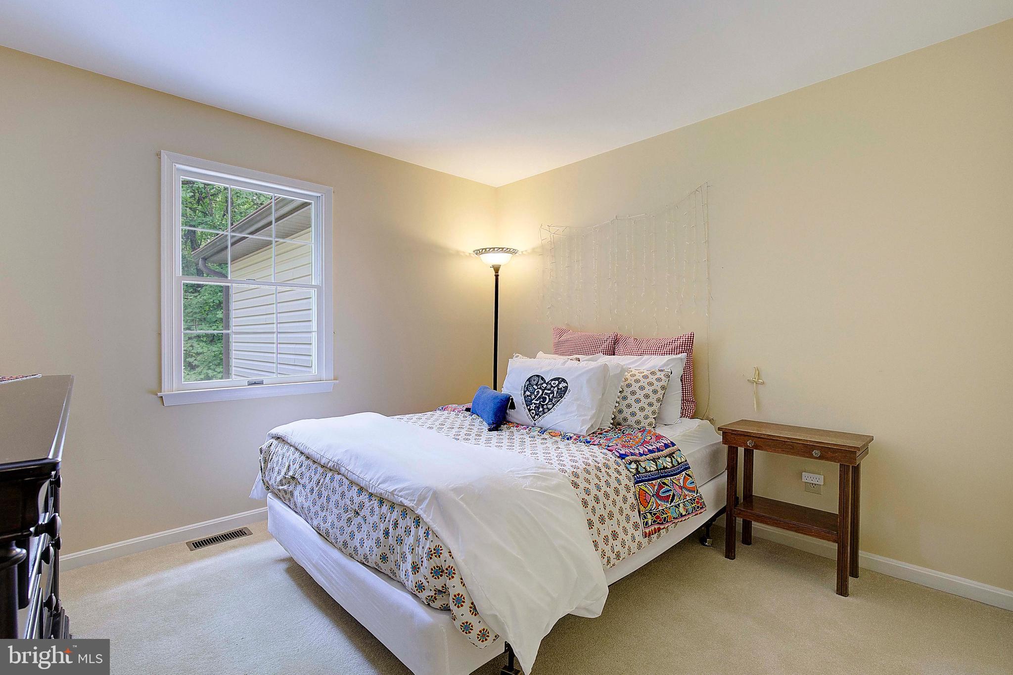 1378 Little Joyce Ln