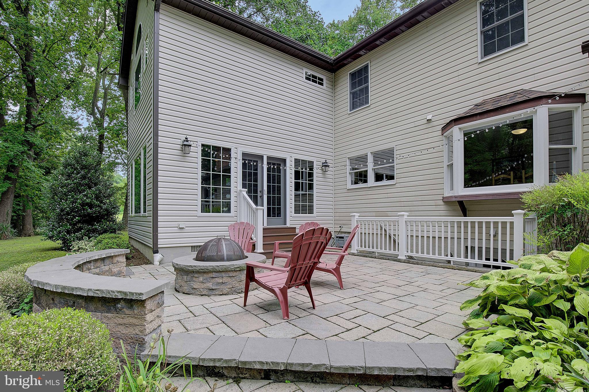 1378 Little Joyce Ln