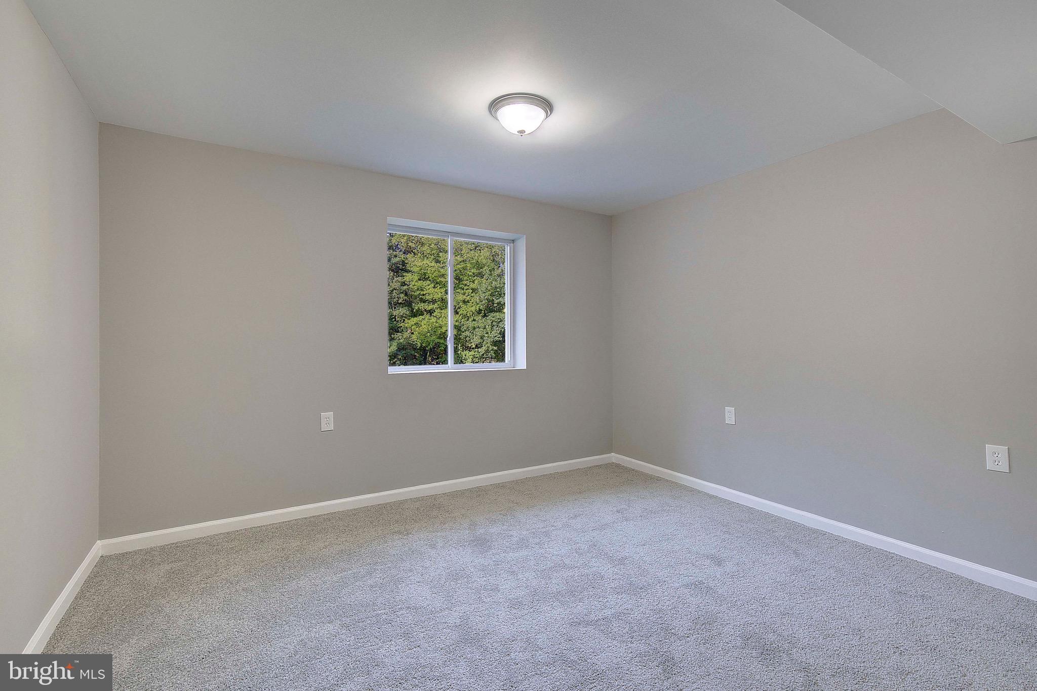 1416 Pennington Ct