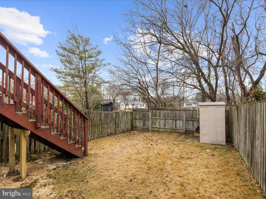 7728 MOONFALL CT