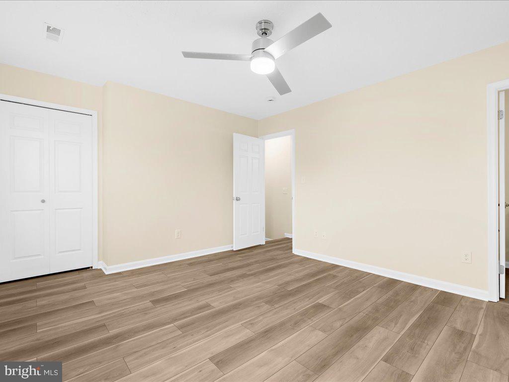 7728 MOONFALL CT