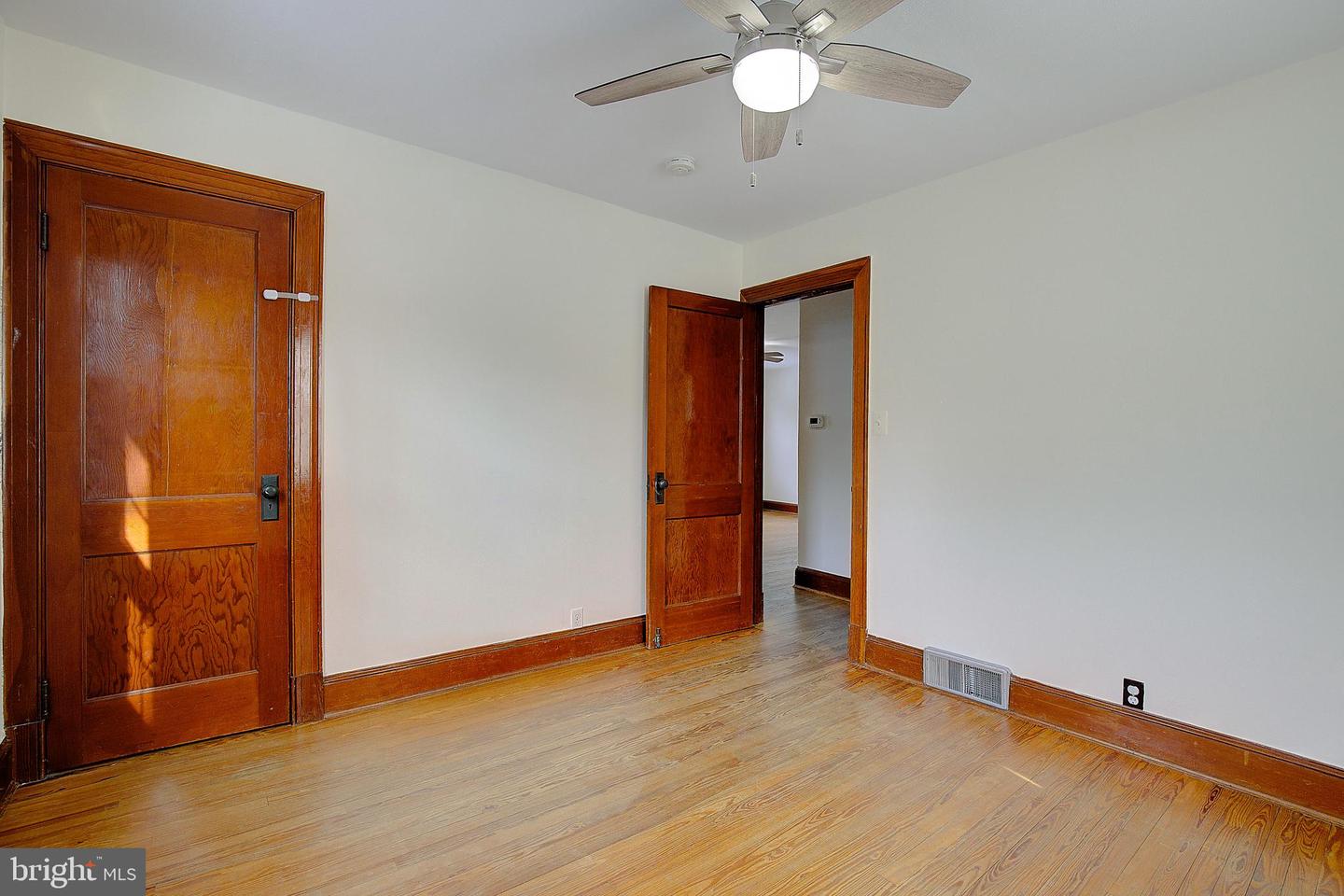 1147 Tyler Ave