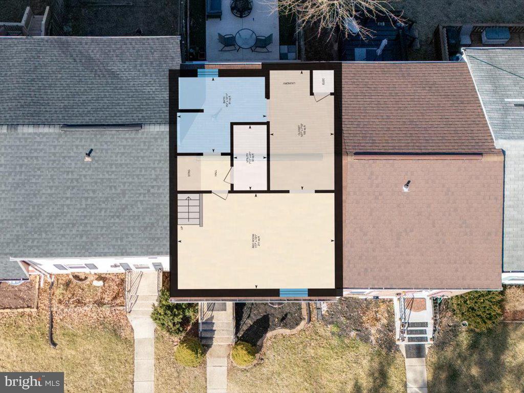 7632 McNamara Dr